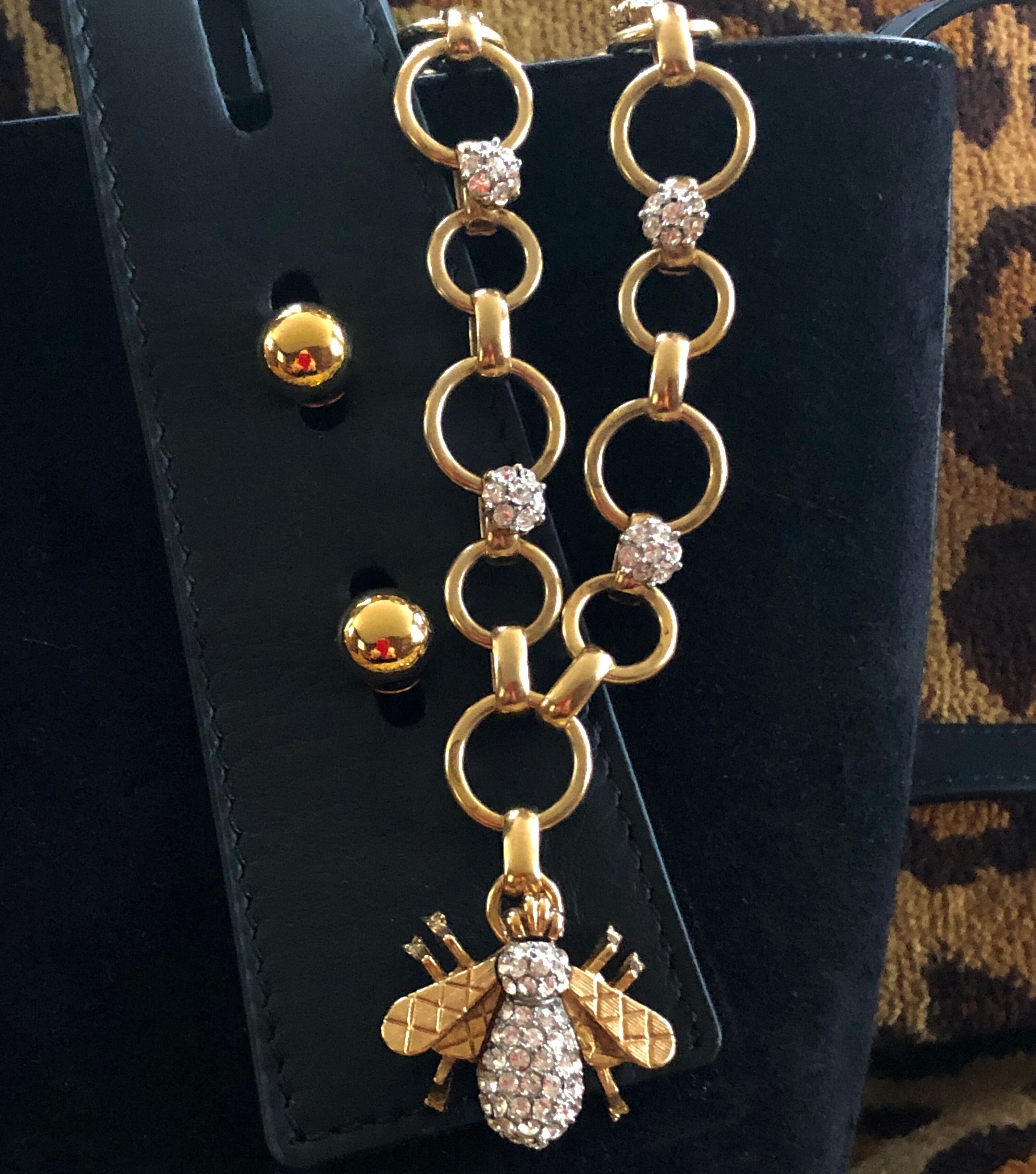 Crystal Bee Necklace – Carolyne Roehm