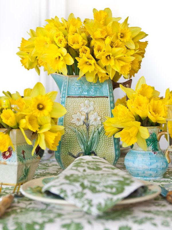 Daft about Daffodils - Carolyne Roehm